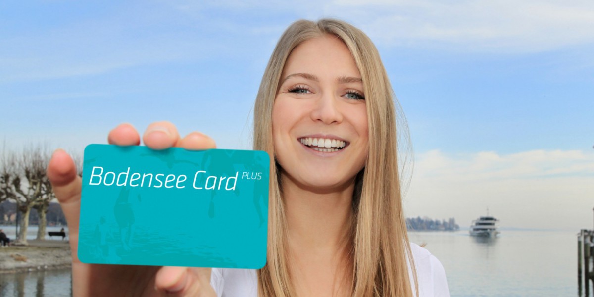 Vrouw met bodensee card +